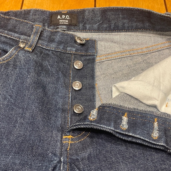 A.P.C. Men's Straight Selvedge Jeans in Deep Indigo 32x30 - Picture 4 of 16